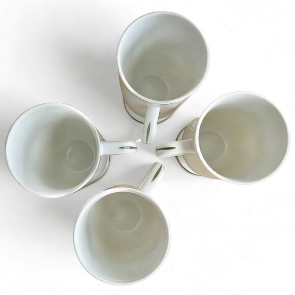 Vintage Irish Coffee White Shamrock Green Trim Footed Ceramic Mugs Set of 4 - Picture 13 of 16